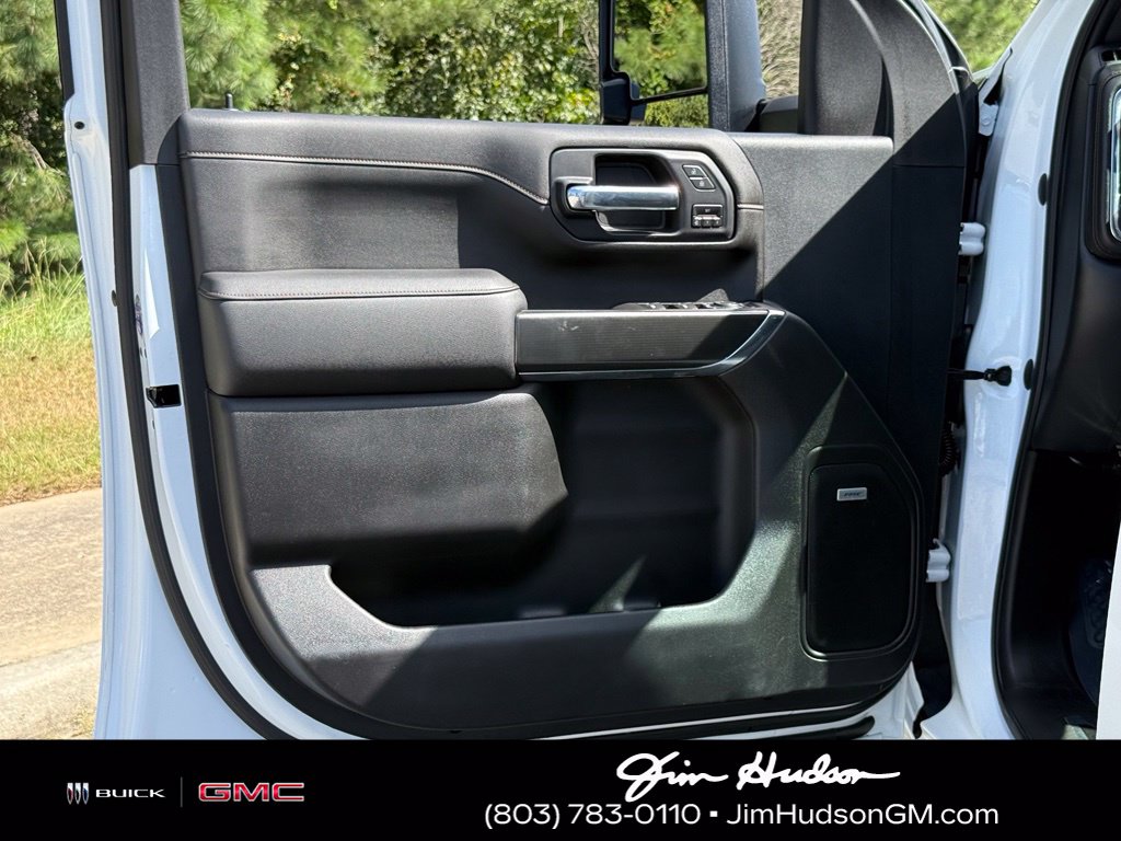 2020 GMC Sierra 2500HD AT4 Summit White - Jim Hudson Acura - Image 18