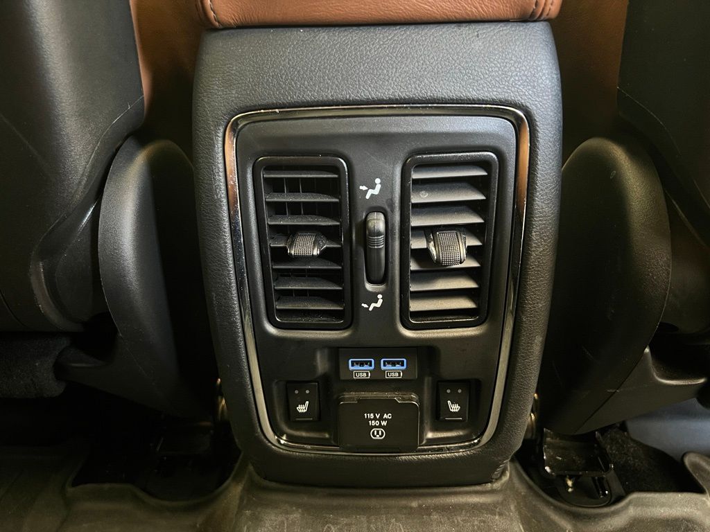 2021 Jeep Grand Cherokee Summit 10