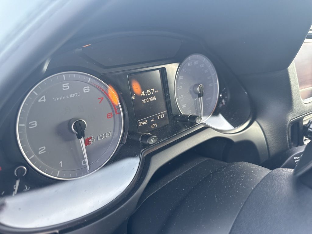 Thumbnail: 2016 Audi SQ5 - 5