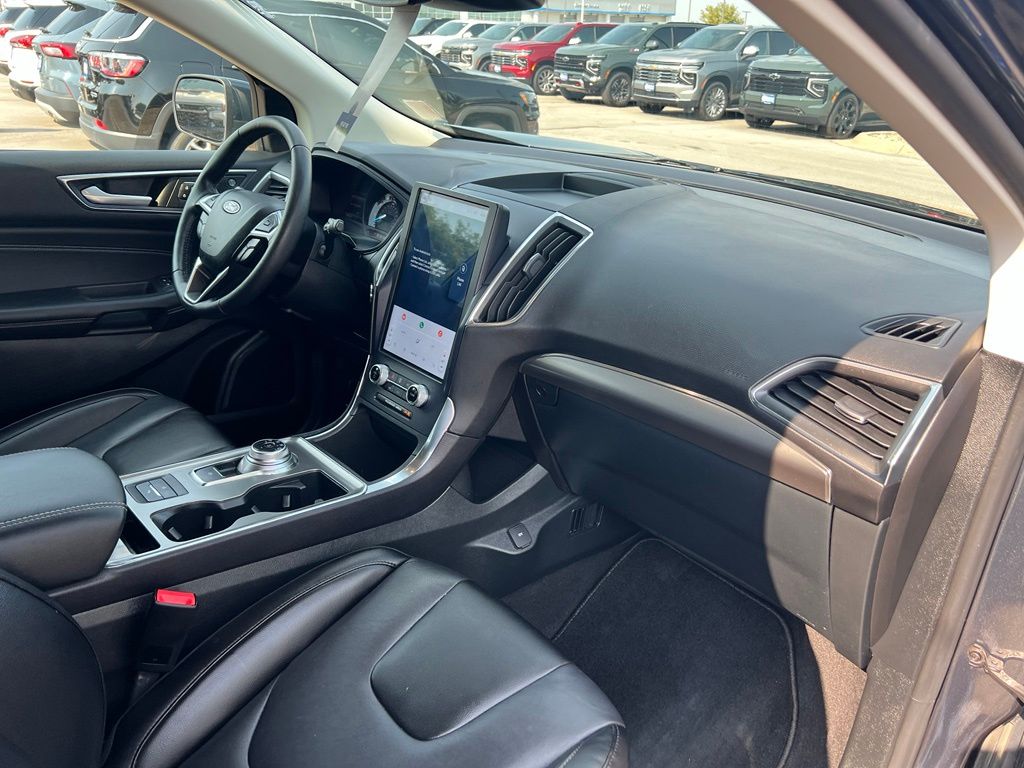 Used 2022 Ford Edge SUV