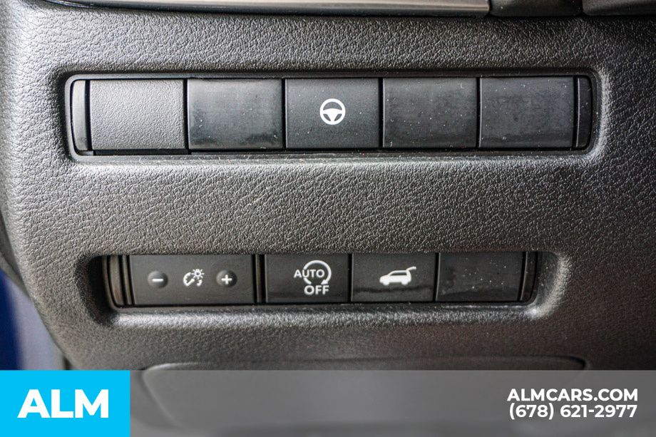 Used 2025 Blue Nissan SV image 45