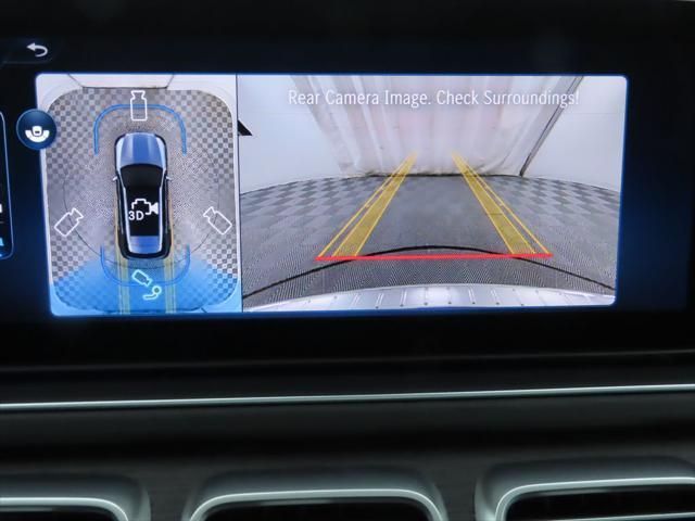 Thumbnail: 2026 Mercedes-Benz GLE - 17