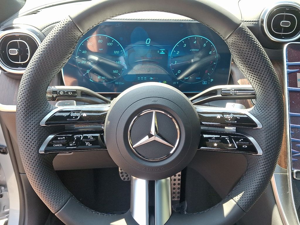 Thumbnail: 2026 Mercedes-Benz GLC - 15