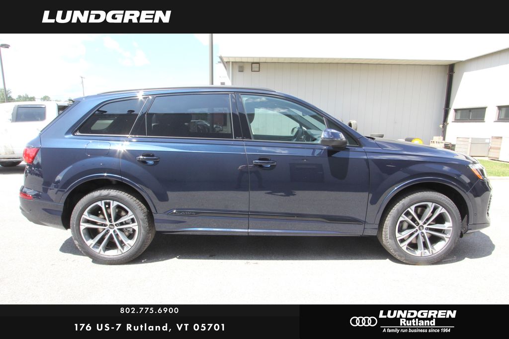 New 2026 Audi Q7 SUV