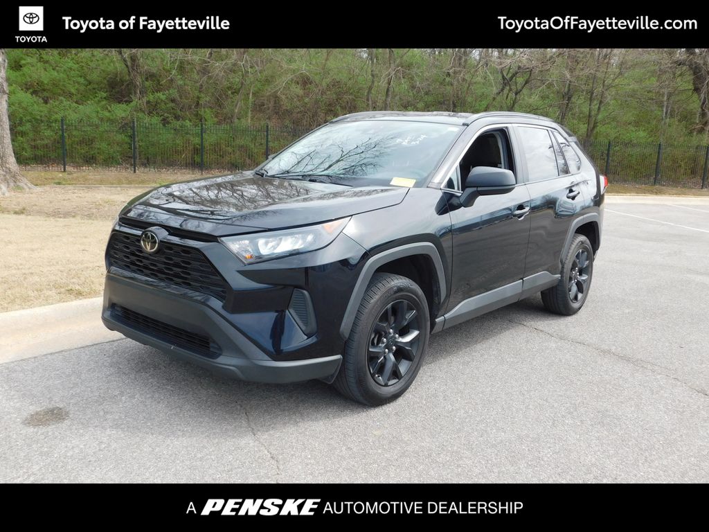 2021 Toyota RAV4 LE -
                  Fayetteville, AR