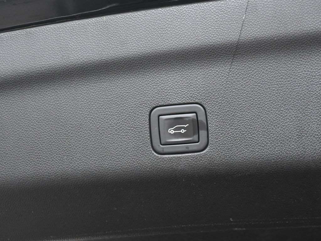 Used 2023 Black Raven Cadillac Premium image 43