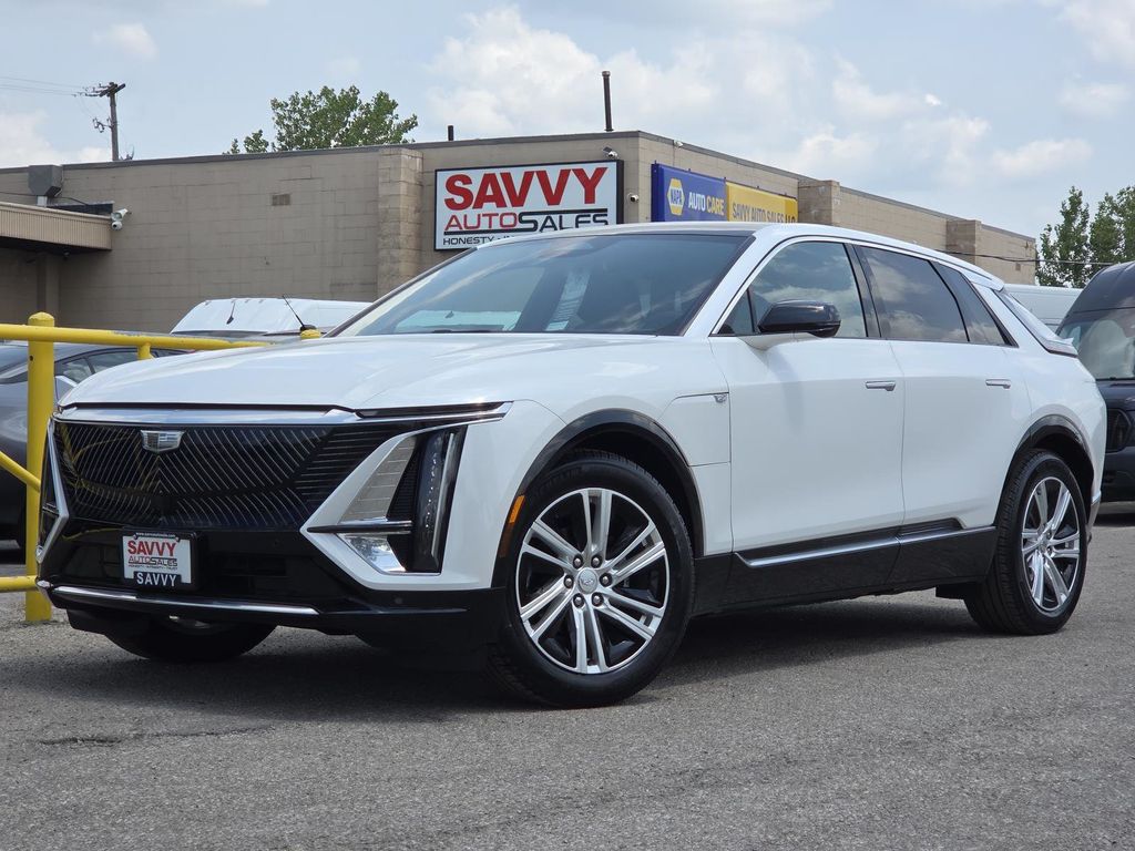 2024 Cadillac LYRIQ Tech RWD