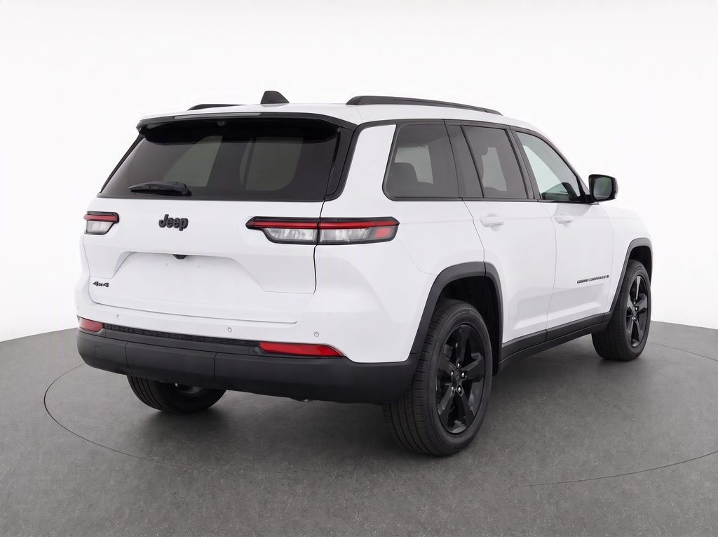 2023 Jeep Grand Cherokee L Altitude White at South Hills CDJR