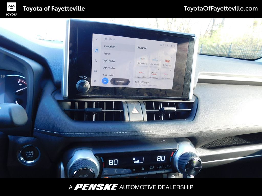 Thumbnail: 2025 Toyota RAV4 - 9