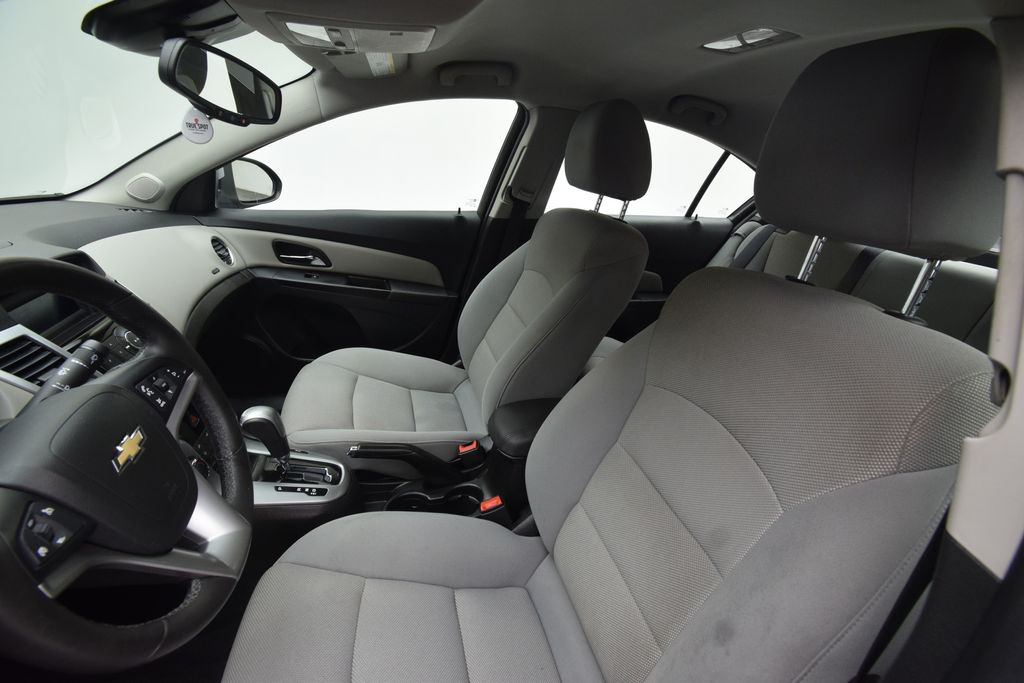 used 2012 Chevrolet Cruze car, priced at $6,500