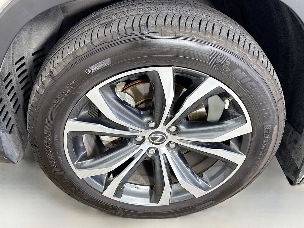 Thumbnail: 2022 Lexus RX - 32