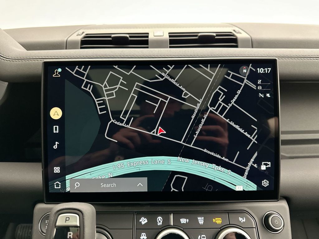 Thumbnail: 2026 Land Rover Defender - 25