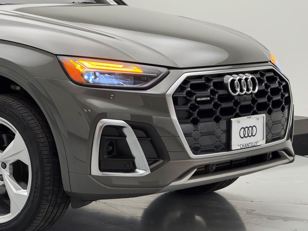 Thumbnail: 2023 Audi Q5 - 2