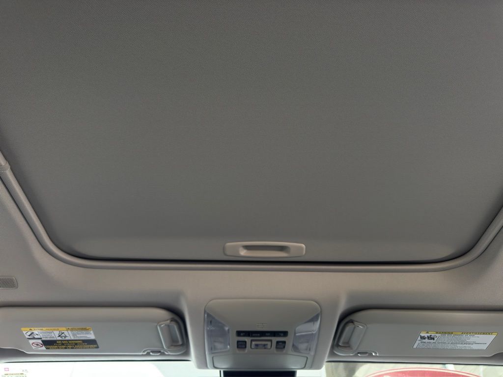 2024 Toyota RAV4 XLE Premium - 3