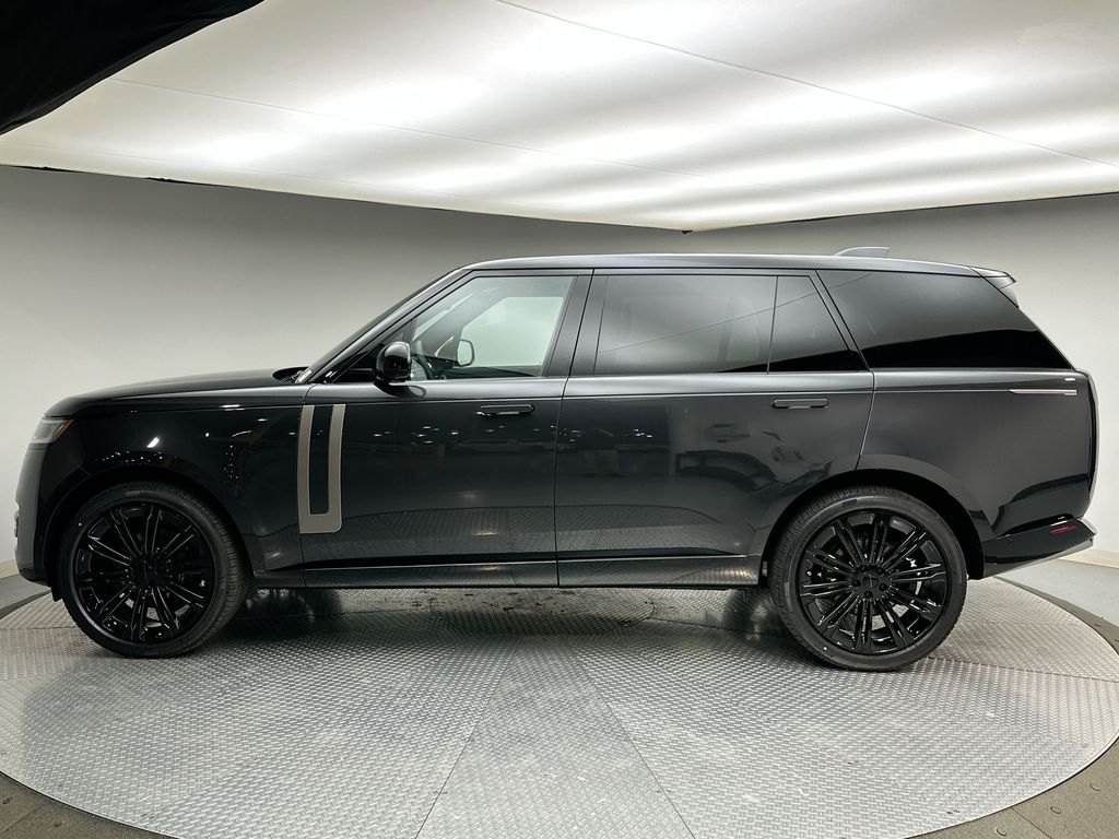 Thumbnail: 2026 Land Rover Range Rover - 2