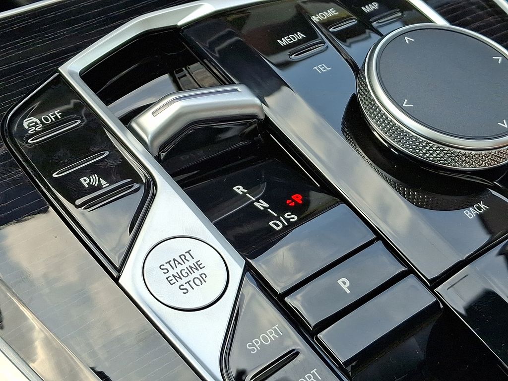 Thumbnail: 2026 BMW X5 - 7