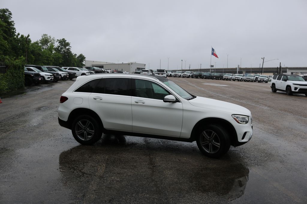 Used Car 2022 Mercedes-benz Glc  Glc 300 For Sale Under $35,000 In Austin, Texas