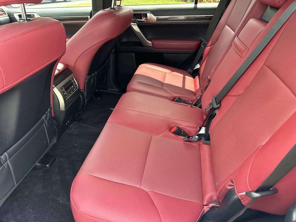 Thumbnail: 2021 Lexus GX - 15