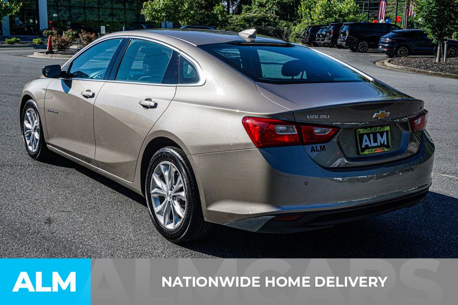 Used 2024 Gray Chevrolet LT image 5