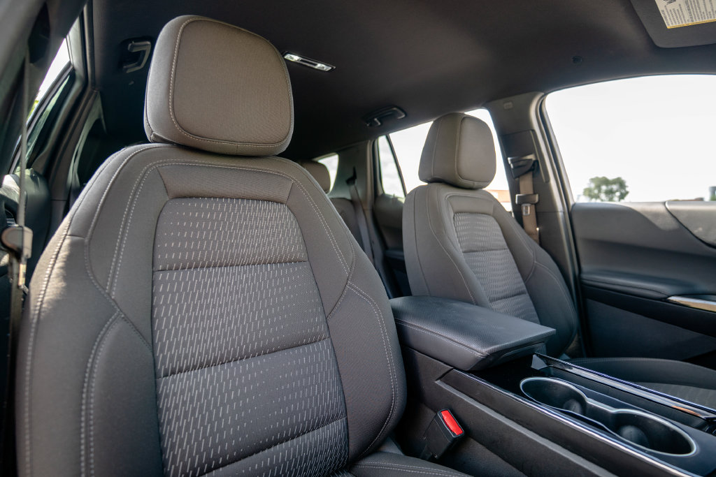 Used 2025 Chevrolet Equinox SUV