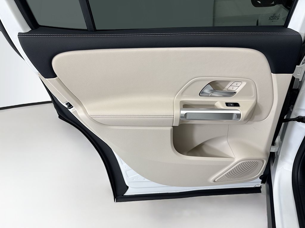 Certified Used 2025 White Mercedes-Benz GLB 250 image 24