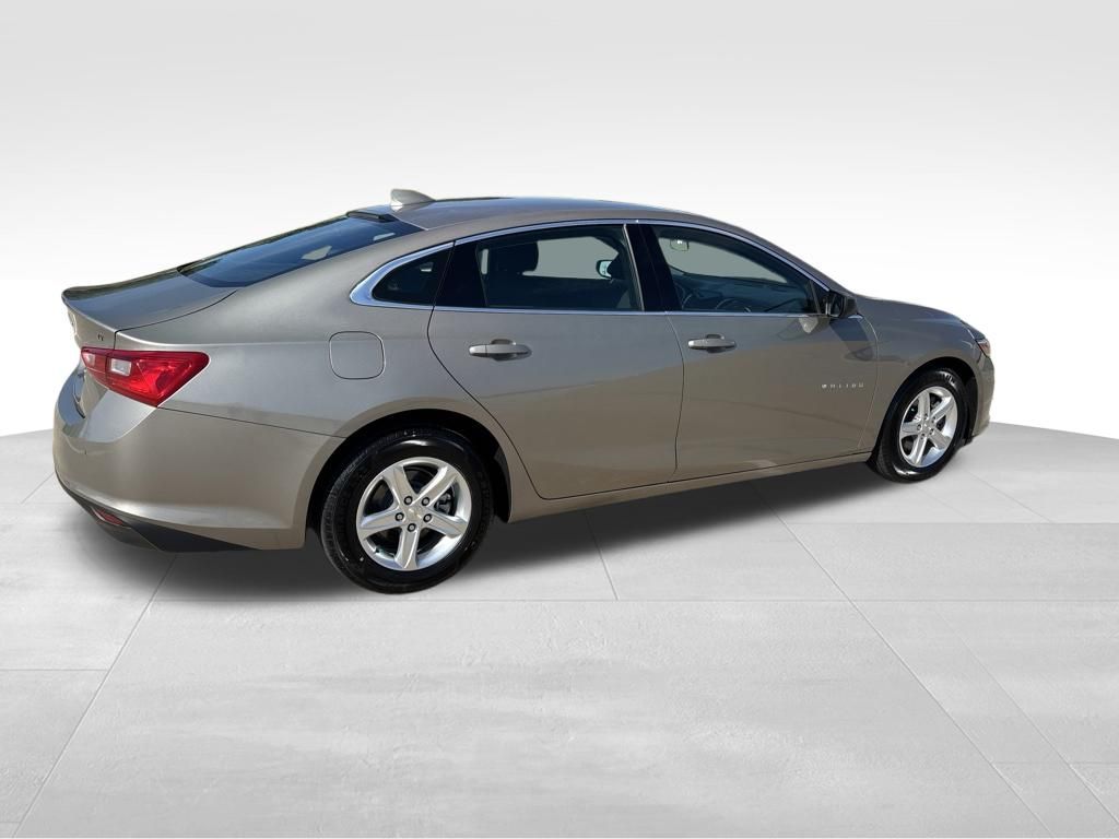 Used 2024 Chevrolet Malibu Sedan