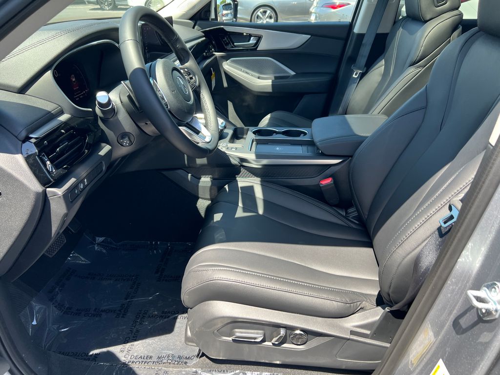 Thumbnail: 2025 Acura MDX - 13