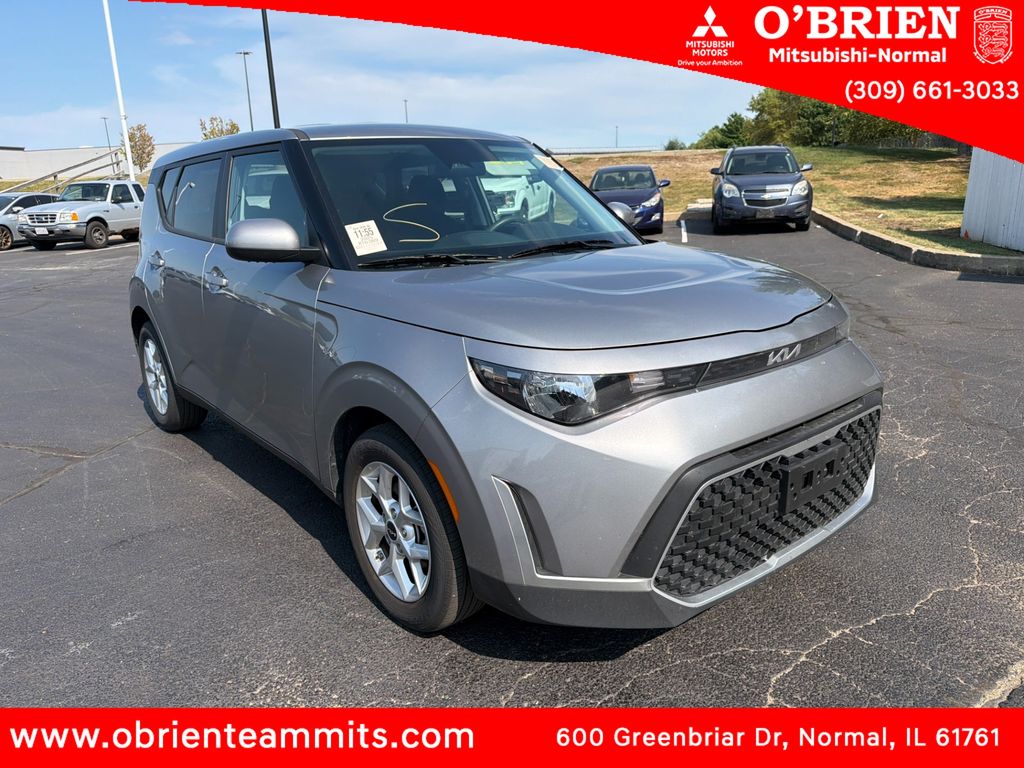 2025 Kia Soul LX FWD    