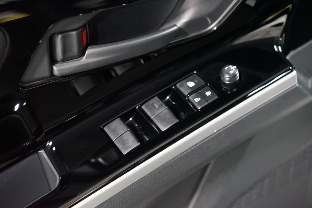 Thumbnail: 2024 Toyota bZ4X - 29