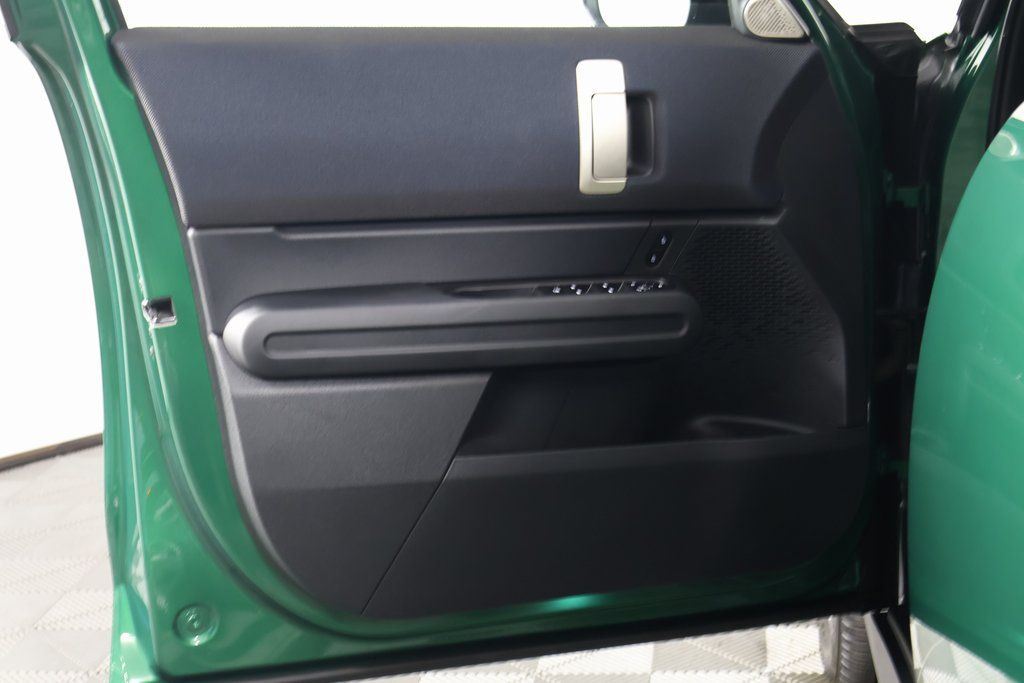 2025 MINI Cooper Countryman Signature 12