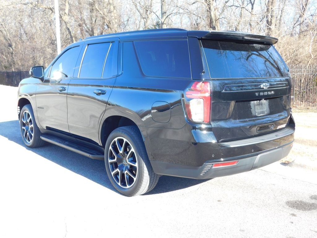 Thumbnail: 2023 Chevrolet Tahoe - 3