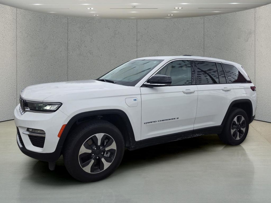 2024 Jeep Grand Cherokee