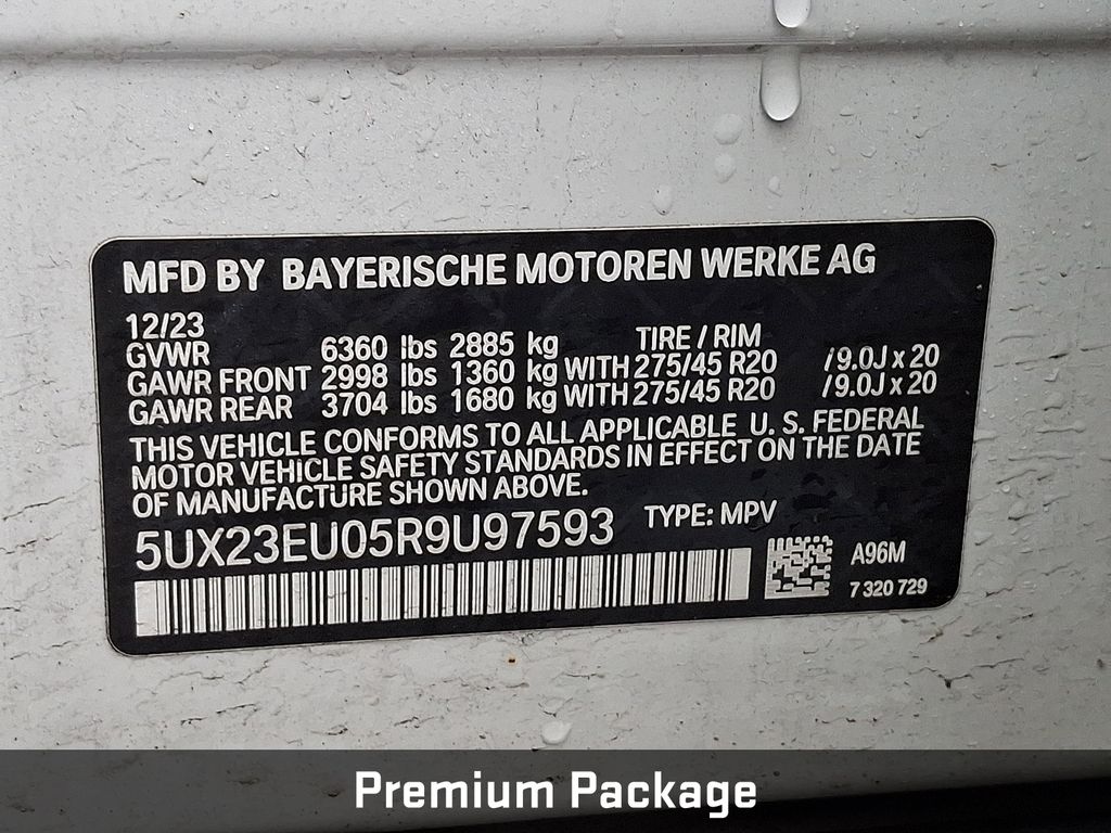2024 BMW X5 xDrive40i White at Subaru and VW of Moon Township
