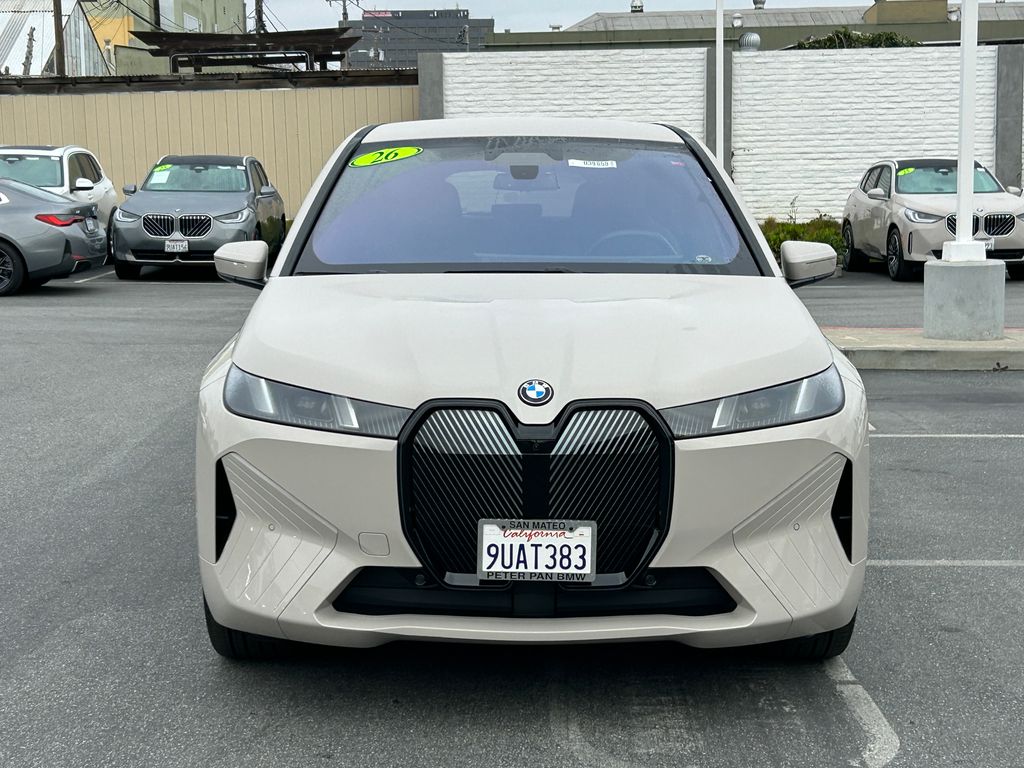 Thumbnail: 2026 BMW iX - 8