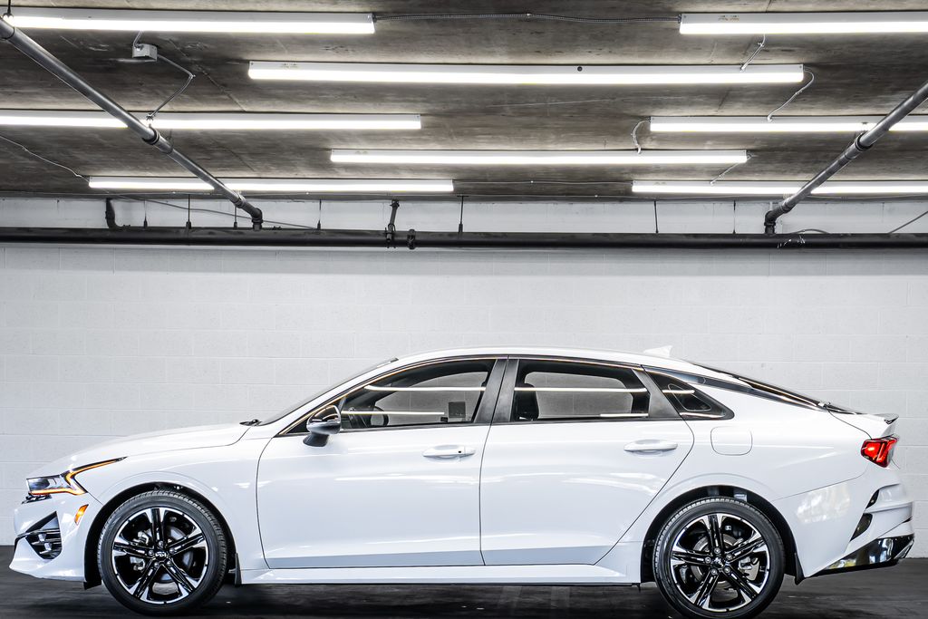 2022 Kia K5