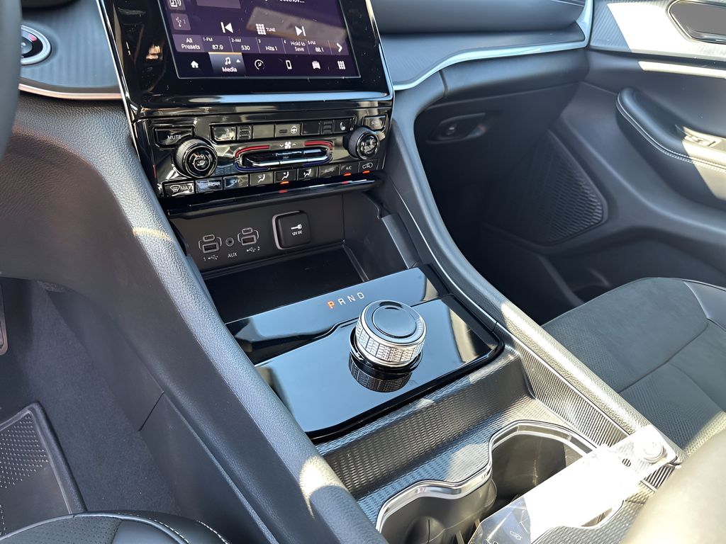 New Car 2025 Jeep Grand Cherokee L  For Sale Under $50,000 In Austin, Texas