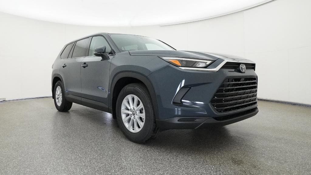 2025 Toyota Grand Highlander XLE 14