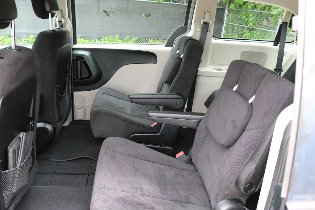 Used Car 2013 Dodge Grand Caravan  Se For Sale Under $10,000 In Austin, Texas