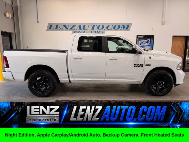 Bright White Clearcoat 2018 RAM 1500 Pickup Truck Four-Wheel Drive 8-Speed Automatic
