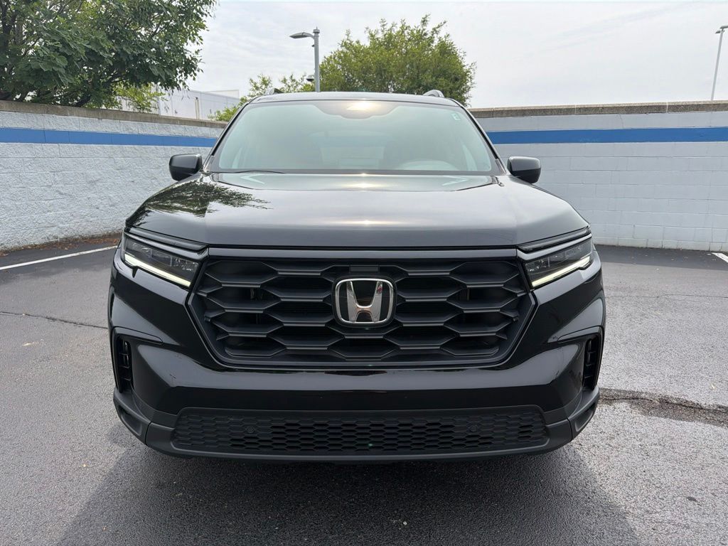 Thumbnail: 2025 Honda Pilot - 8