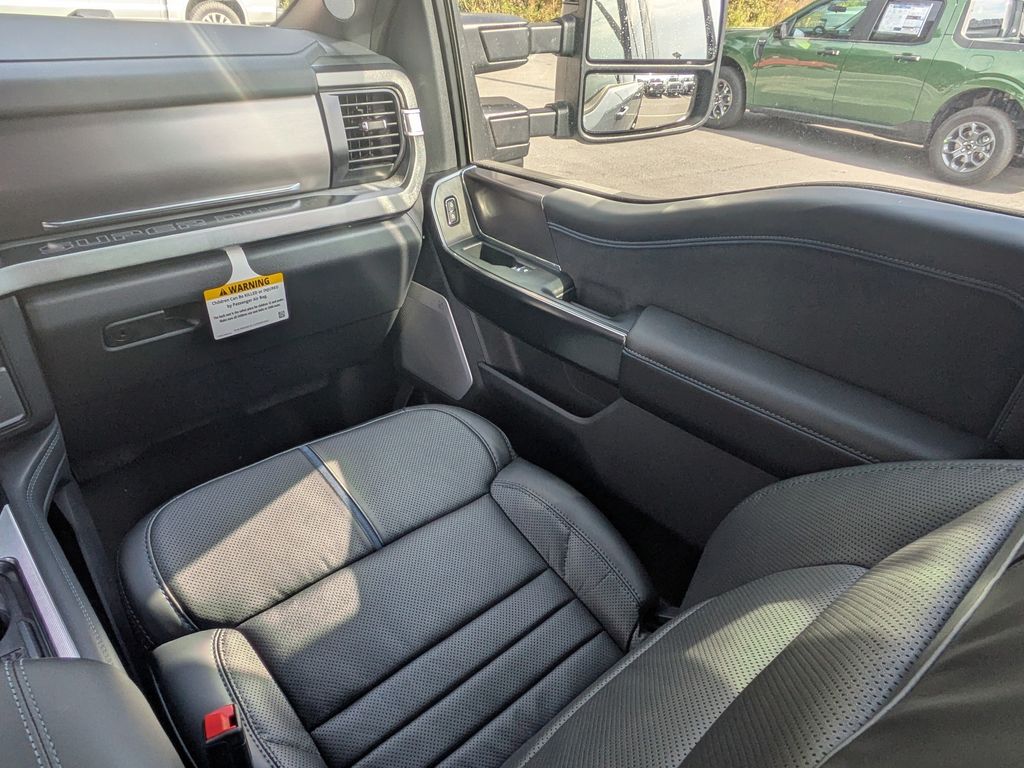 2026 Ford F-350 Platinum