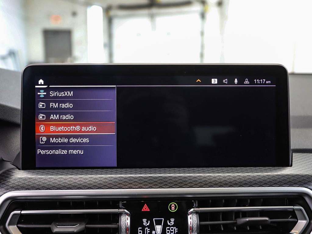 Thumbnail: 2023 BMW X3 - 17
