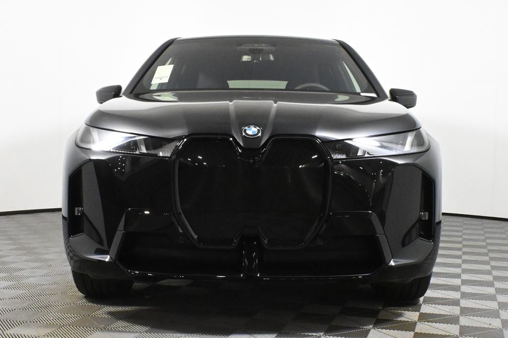 Thumbnail: 2026 BMW iX - 10