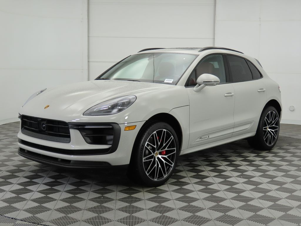 2024 Porsche Macan S -
                Phoenix, AZ