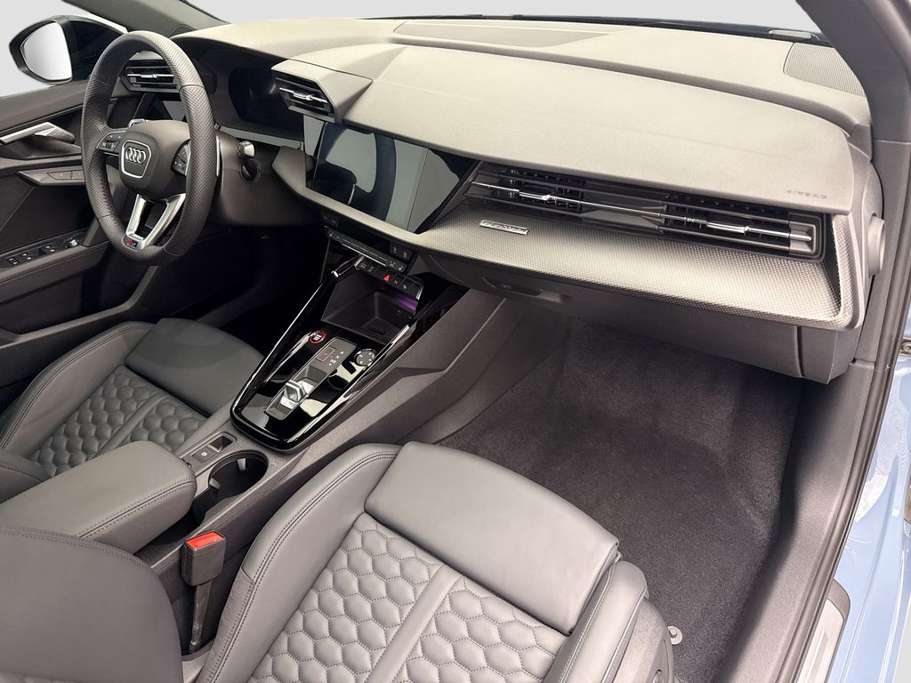 Thumbnail: 2024 Audi RS 3 - 15