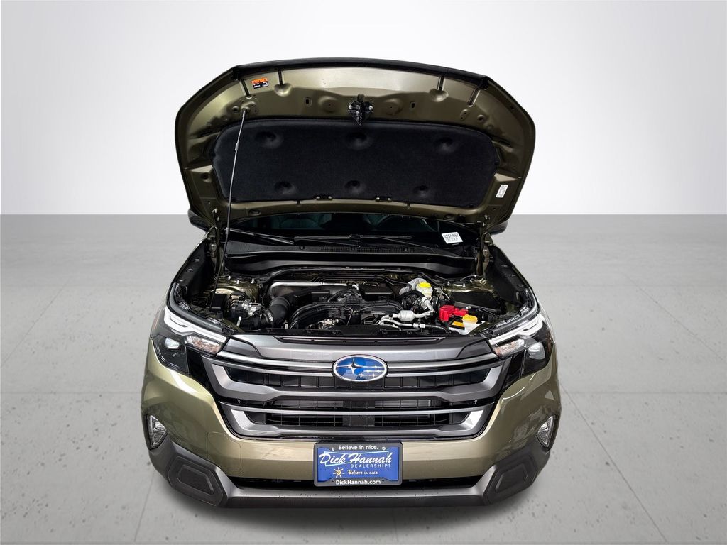 2025 Subaru Forester Premium