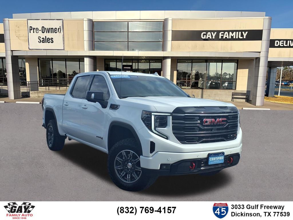 2025 GMC Sierra 1500 AT4 Crew Cab 4WD