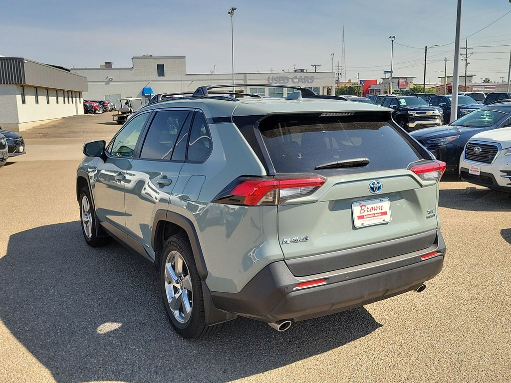 2021 Toyota RAV4 Hybrid XLE Premium - 7