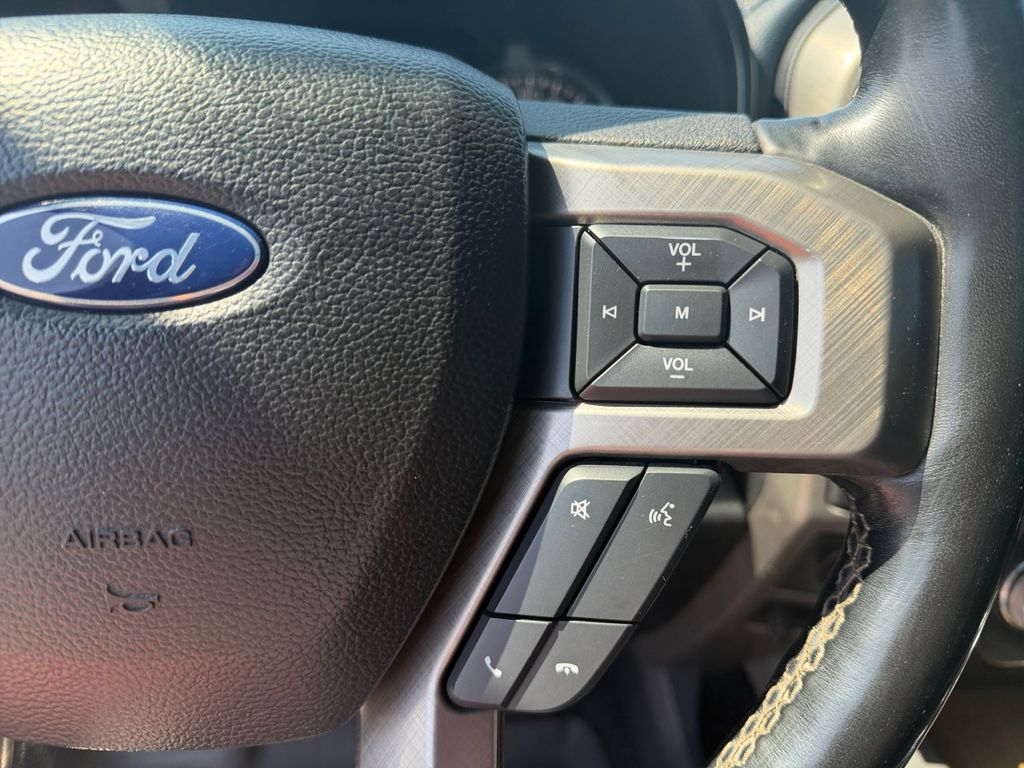 2018 White Ford F-150 4X4 Truck