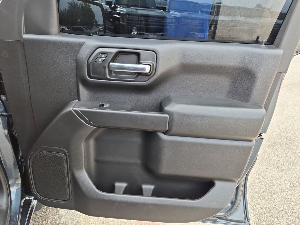 Used Car 2020 Chevrolet Silverado 1500  Custom For Sale Under $30,000 In Austin, Texas
